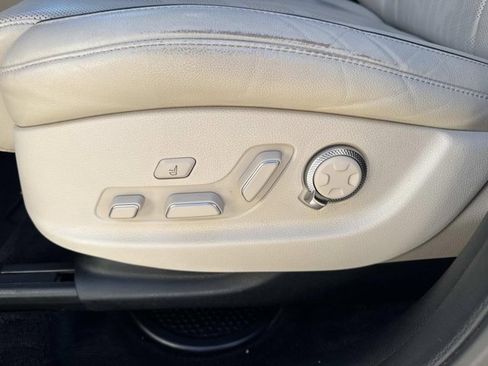 Used 2022 Genesis GV80 2.5T w/ Prestige Package 05 image 10