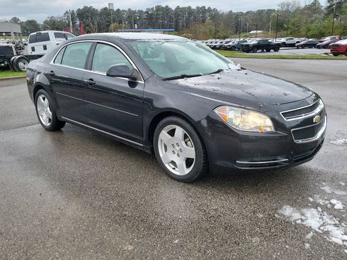 Used 2010 Chevrolet Malibu LT w/ HFV6 Engine Package FWD image 1