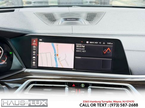 Used 2020 BMW X7 M50i w/ Dynamic Handling Package AWD/4WD image 32