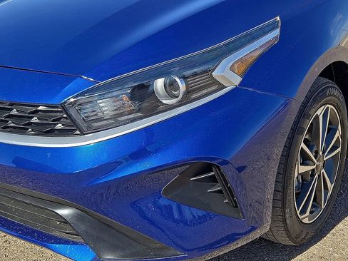 Used 2024 Kia Forte LXS image 10