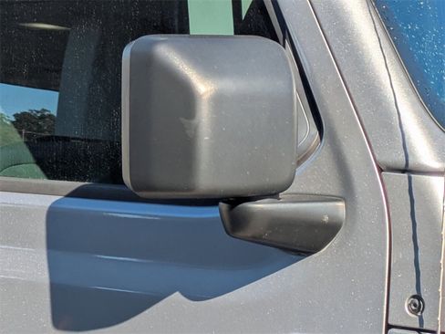 Used 2020 Jeep Gladiator Sport w/ Quick Order Package 24S image 11