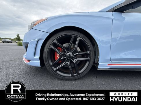 Used 2020 Hyundai Veloster N w/ Performance Package FWD image 11