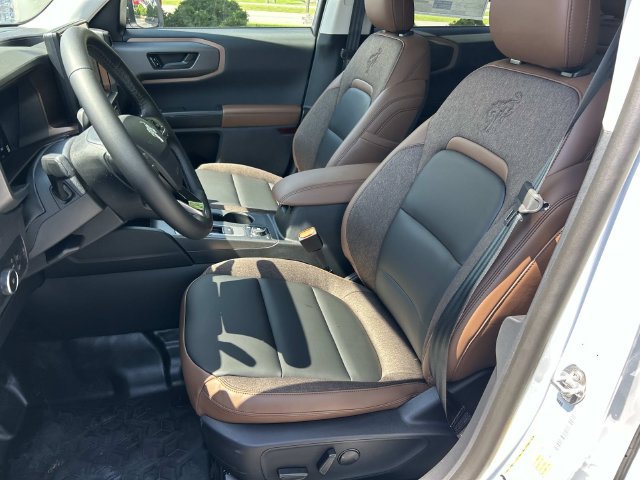 New 2026 Ford Bronco Sport Outer Banks w/ Sasquatch Outer Banks Package AWD/4WD image 23