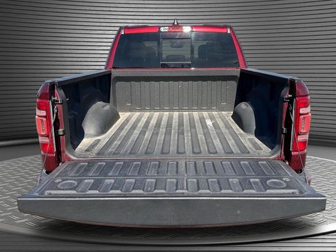 Used 2022 RAM 1500 Laramie w/ G/T Package AWD/4WD image 9