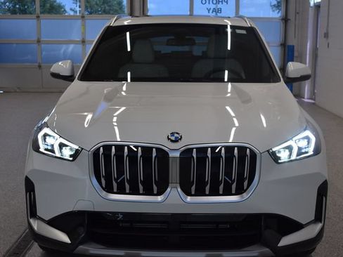 New 2026 BMW X1 xDrive28i w/ Convenience Package AWD/4WD image 3