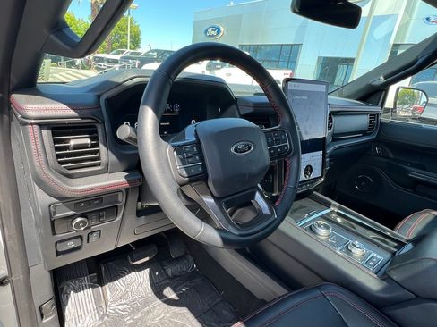 Used 2024 Ford Expedition Max Limited AWD/4WD image 26