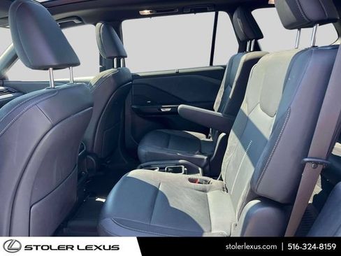 Certified 2026 Lexus TX 350 AWD w/ Technology Package image 17