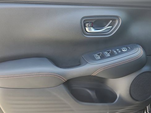 New 2026 Honda HR-V Sport image 8