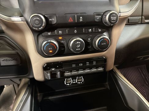 Used 2022 RAM 2500 Laramie image 19