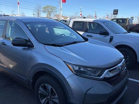 Used 2017 Honda CR-V LX image 4