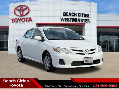 Used 2013 Toyota Corolla L FWD image 2