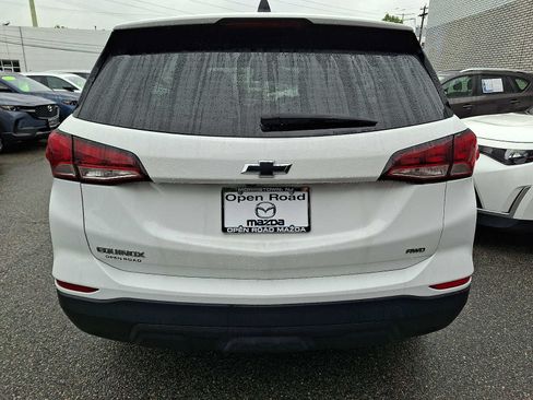 Used 2023 Chevrolet Equinox LS AWD/4WD image 5