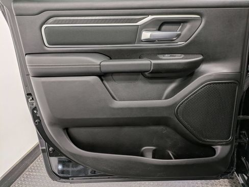 Used 2025 RAM 1500 Big Horn AWD/4WD image 23