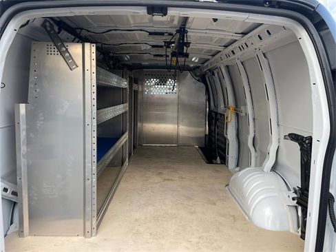 Used 2025 Chevrolet Express 2500 Extended w/ Communications Package image 27