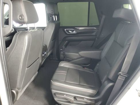 Used 2022 Chevrolet Tahoe RST w/ Luxury Package AWD/4WD image 13