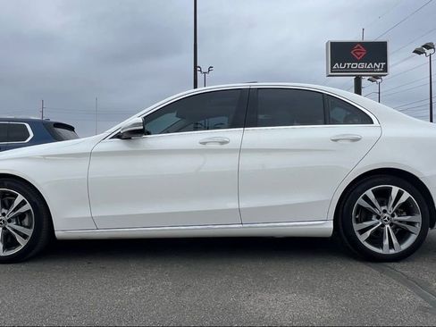 Used 2019 Mercedes-Benz C 300 Sedan image 3