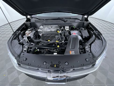 Used 2025 Chevrolet Trax RS w/ Driver Confidence Package image 27