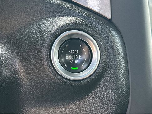 Used 2025 Chevrolet Silverado 2500 W/T w/ WT/CX Safety Package image 24