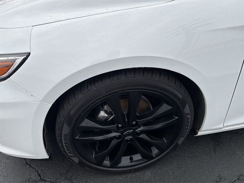 Used 2024 Chevrolet Malibu LT image 10