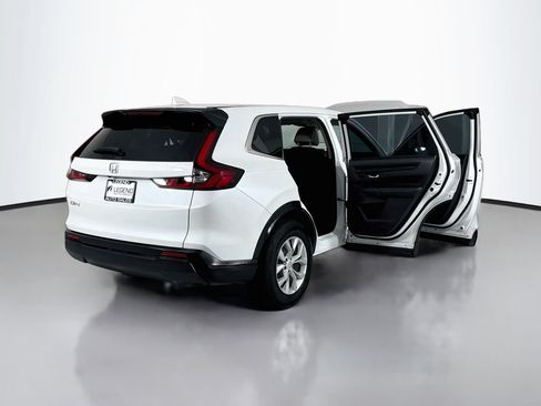 Used 2023 Honda CR-V LX image 18