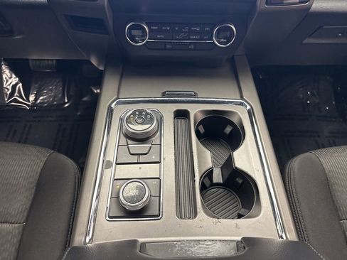 Used 2019 Ford Expedition Max XLT AWD/4WD image 23
