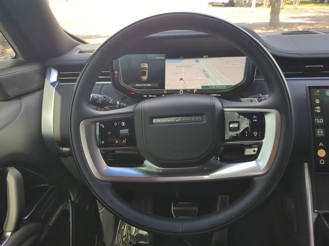 Certified 2025 Land Rover Range Rover SE AWD/4WD image 25