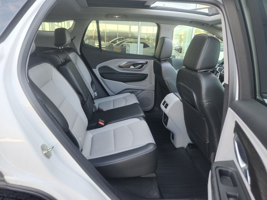 Used 2024 GMC Terrain SLT w/ Tech Package AWD/4WD image 44