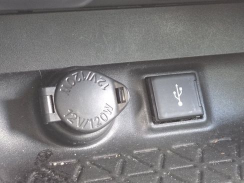 Used 2020 Toyota RAV4 LE w/ All Weather Liner Package AWD/4WD image 5