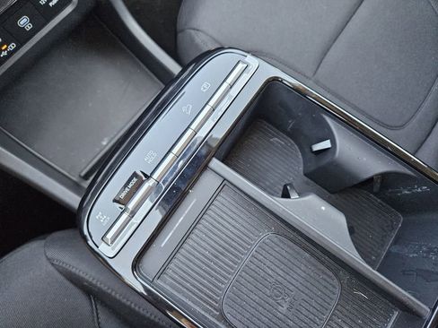 Used 2025 Hyundai Tucson Blue image 17