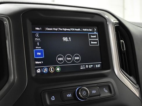 Used 2022 Chevrolet Silverado 1500 Custom w/ LPO, Dark Essentials Package AWD/4WD image 16