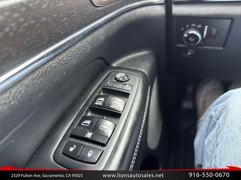 Used 2017 Jeep Grand Cherokee Limited RWD image 22