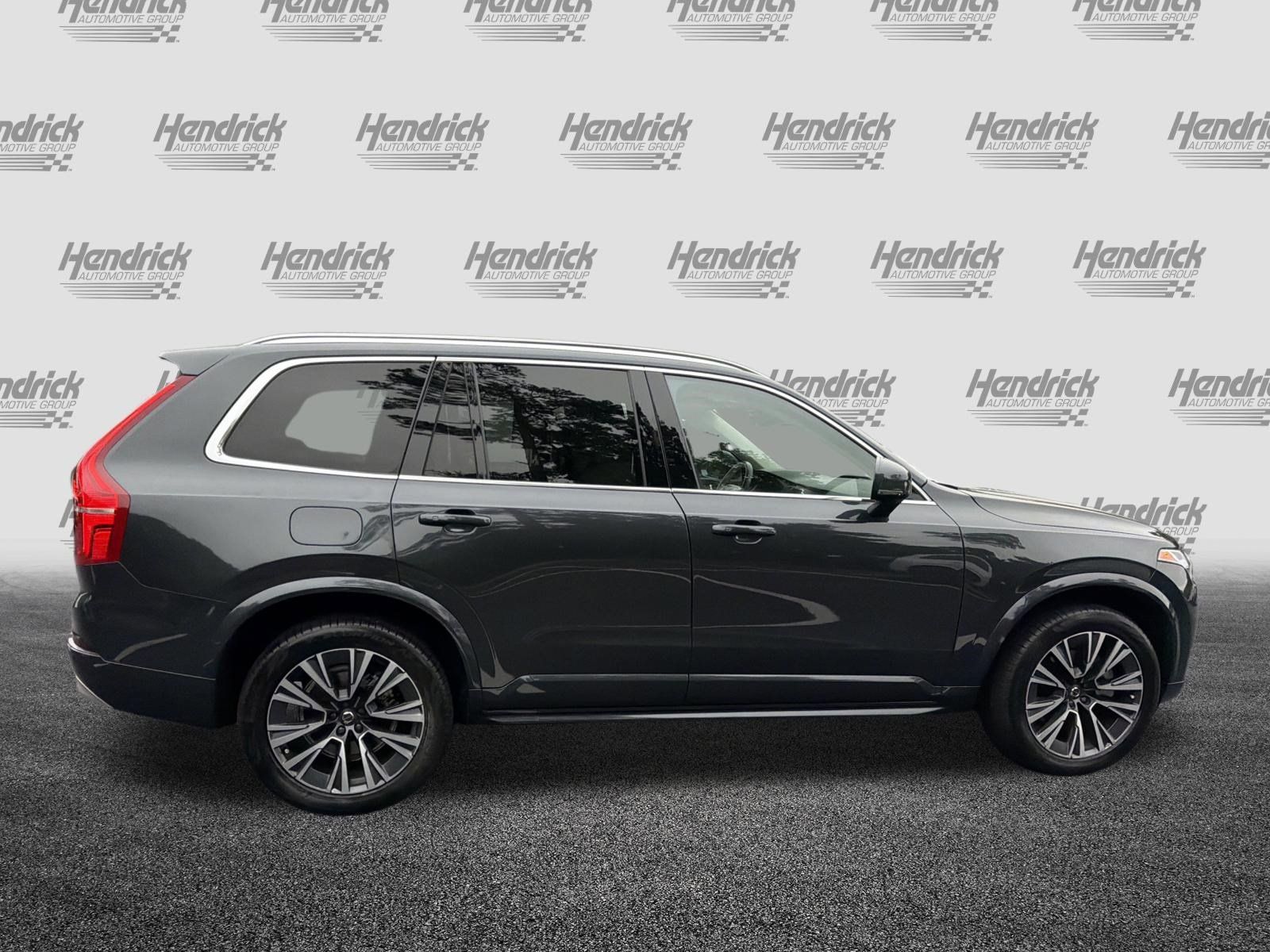 Used 2022 Volvo XC90 T5 Momentum w/ Advanced Package FWD image 11