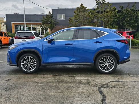 Used 2024 Lexus NX 300h AWD w/ Luxury Package image 4