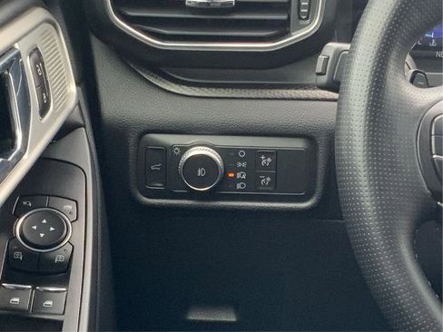 Certified 2020 Ford Explorer ST w/ Premium Technology Package AWD/4WD image 19