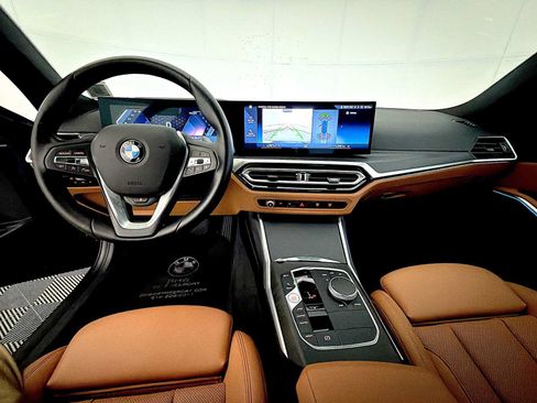 Used 2024 BMW 330i xDrive Sedan w/ Premium Package AWD/4WD image 15