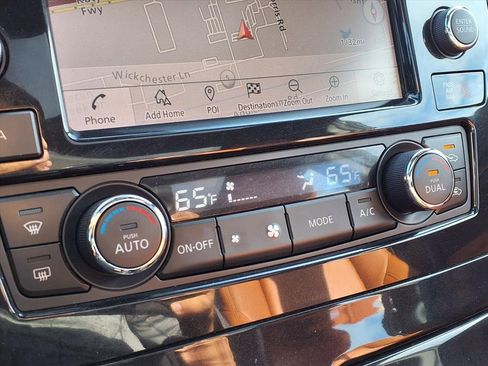 Used 2020 Nissan Maxima Platinum w/ Reserve Package image 24