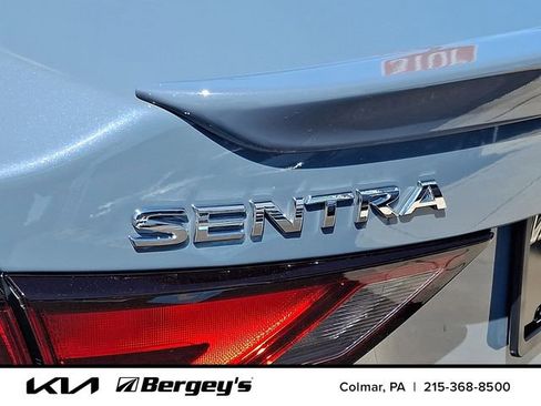 Used 2026 Nissan Sentra SR w/ SR Premium Package FWD image 32