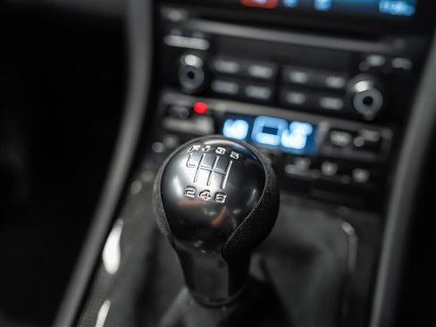 Certified 2018 Porsche 911 GT3 RWD image 24
