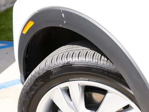 Used 2025 Buick Encore GX Preferred FWD image 32