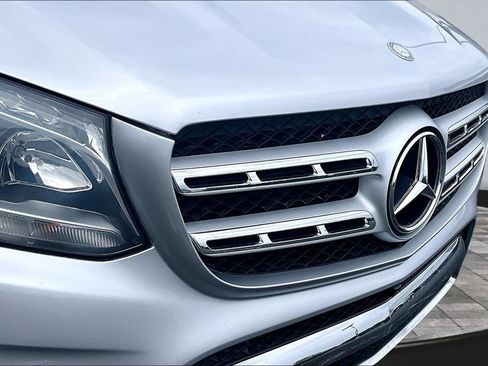 Used 2017 Mercedes-Benz GLS 450 4MATIC image 26