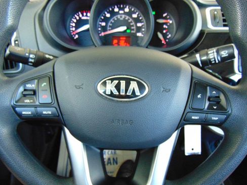 Used 2016 Kia Rio LX w/ Power Package FWD image 11