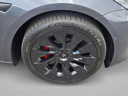 Used 2018 Tesla Model 3 Long Range RWD image 9