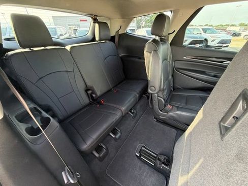 Used 2021 Buick Enclave Avenir w/ Avenir Technology Package AWD/4WD image 24