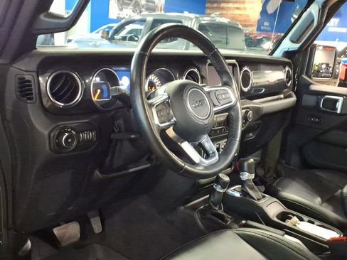 Certified 2021 Jeep Wrangler Unlimited Sahara AWD/4WD image 11