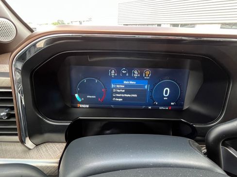 Used 2024 Ford F250 King Ranch AWD/4WD image 10