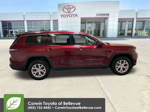 Used 2022 Jeep Grand Cherokee L Limited image 9