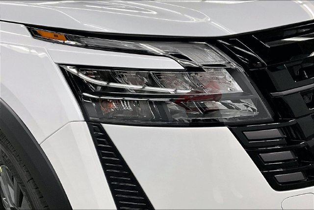 New 2026 Nissan Pathfinder SV FWD image 14