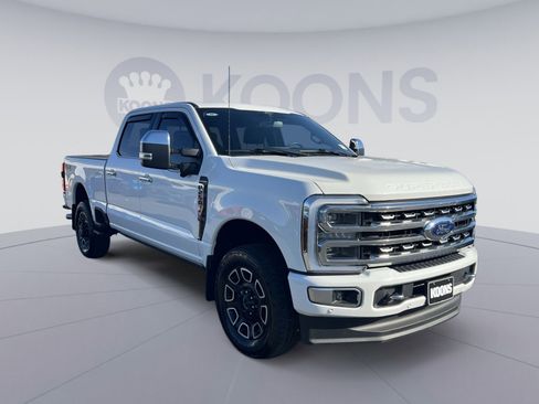 Used 2024 Ford F250 Platinum w/ FX4 Off-Road Package AWD/4WD image 2