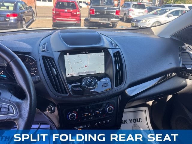 Used 2019 Ford Escape Titanium AWD/4WD image 18