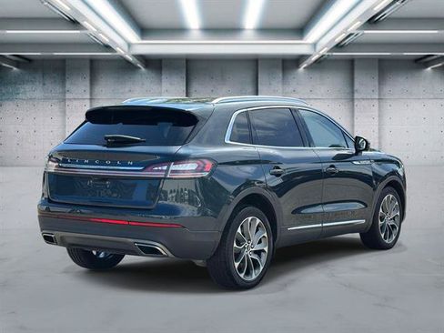 Used 2022 Lincoln Nautilus Reserve AWD/4WD image 27